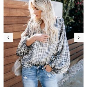 VICI Ride or Dye Balloon Sleeve Top